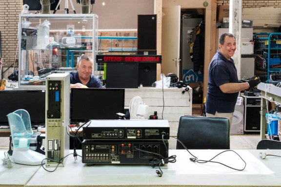 Afbeelding van de werkplek 'Foenix Technische werkplaats - Vlijtseweg'.