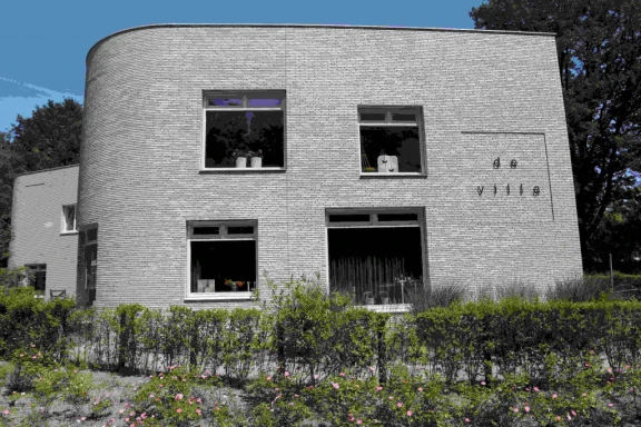 Afbeelding van de werkplek ''s Heeren Loo Apeldoorn - Kaarsenatelier de Villa'.